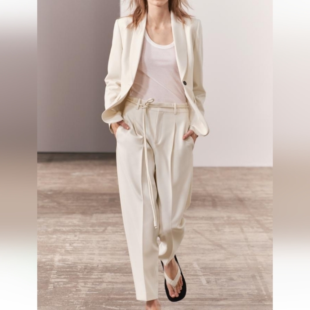 Zara ZW Collection Dart Pants with High Waist  Business Casual Sz-L